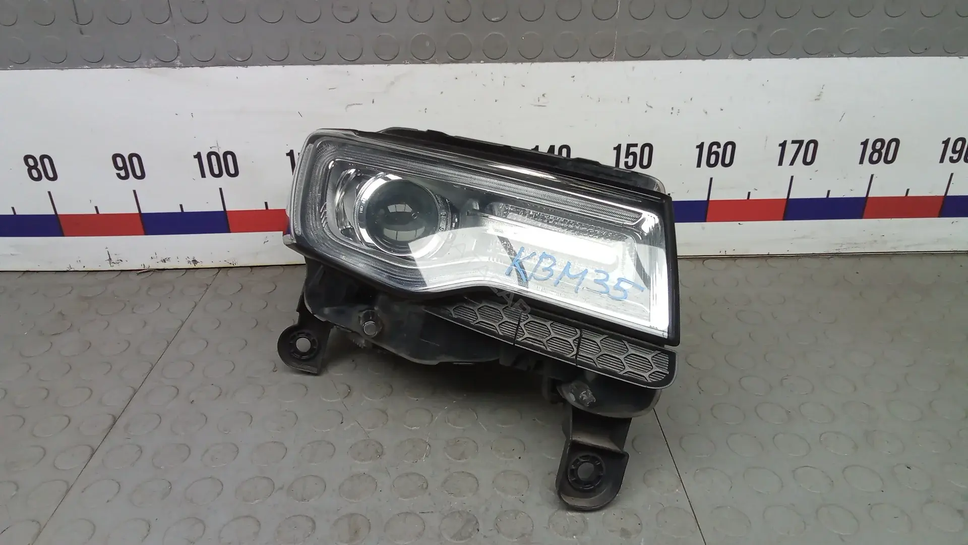Фары KBM35MU01