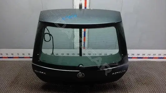 Крышка багажника 5E9827023C