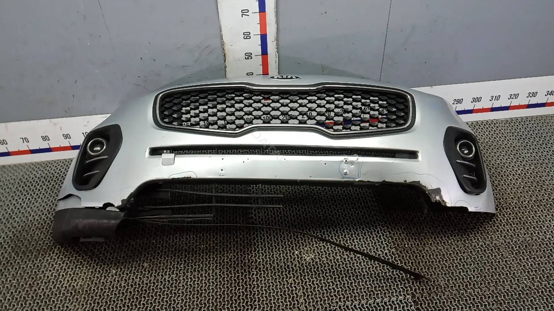 Передний бампер 86511F1000