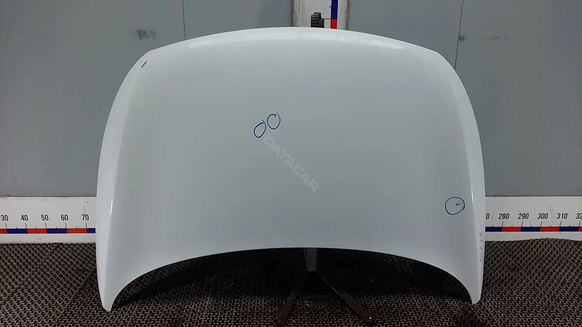 Капот 664003W000