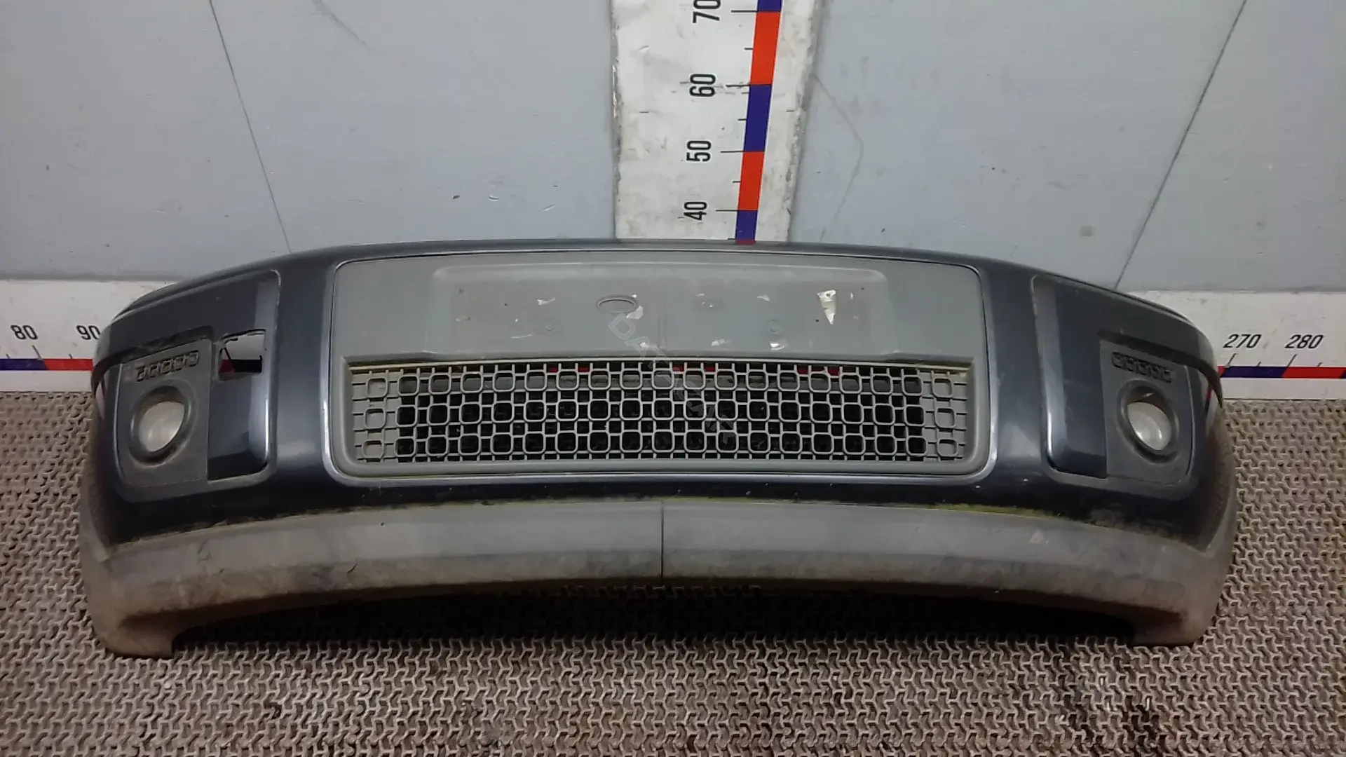 Передний бампер BLK41G501