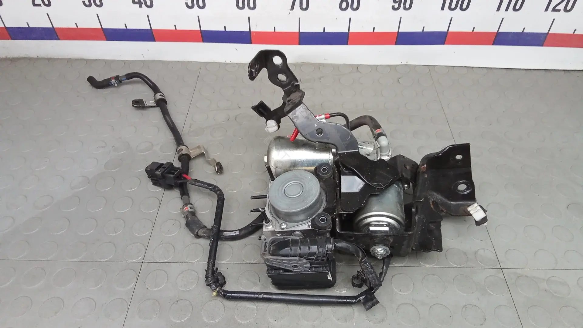 Блок управления АБС 4405047060, 4459047082, 4707047100