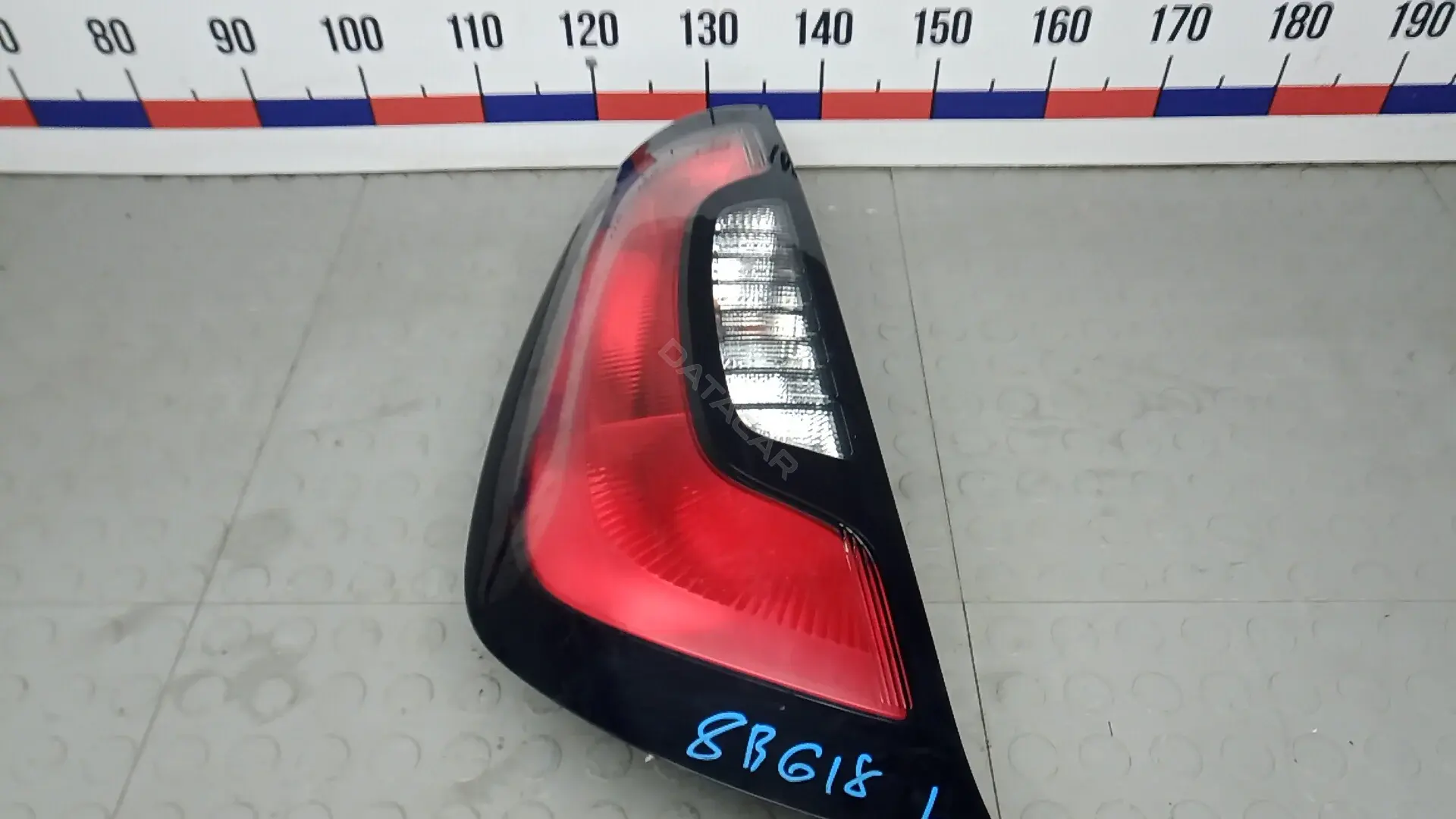Задние фонари Hyundai, KIA 92401B2020