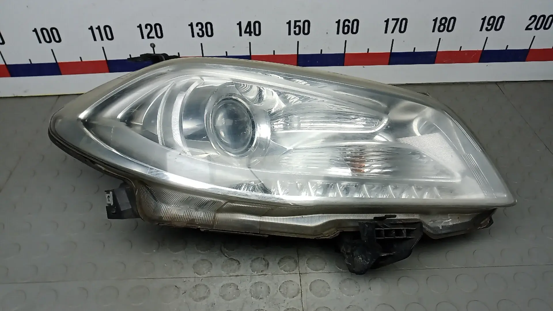 Фары DBM22MU01