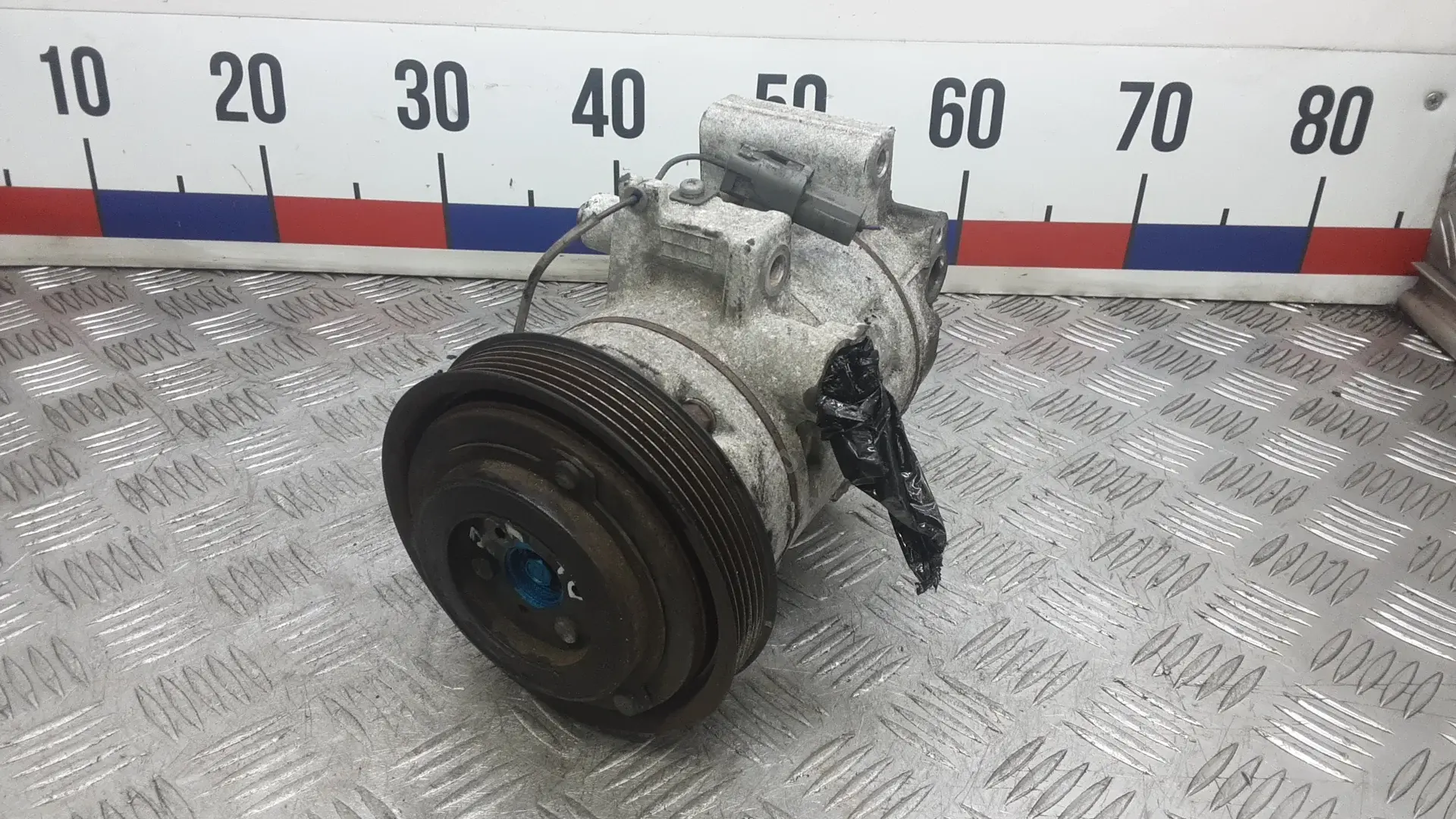 Компрессор кондиционера 7OK46DI01