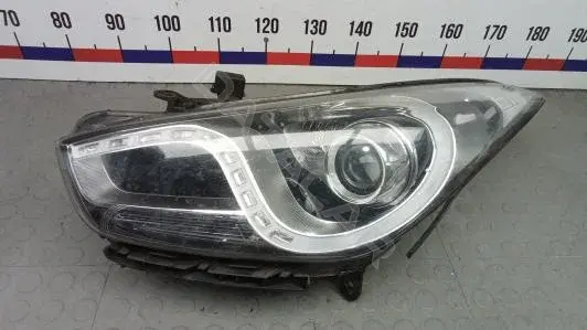 Фары 921013Z045