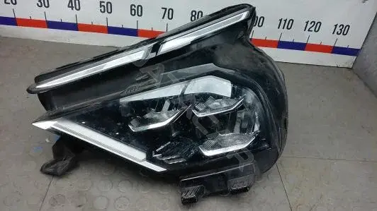 Фары 3BM08MR01