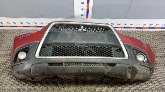Передний бампер 6400D427