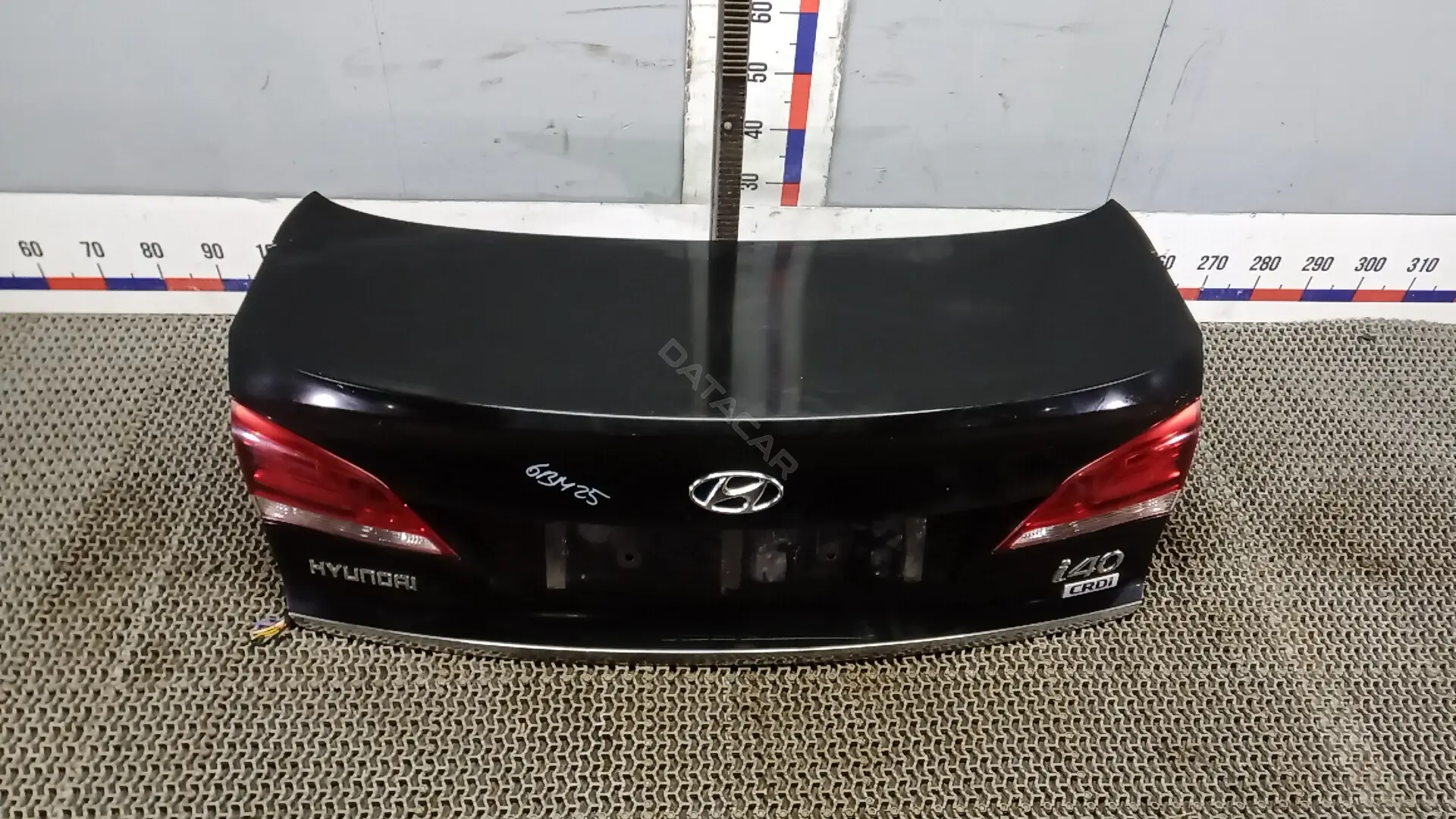 Крышка багажника 692003Z310
