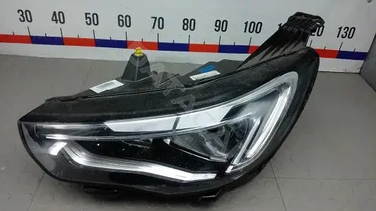 Фары 6BM11MR01