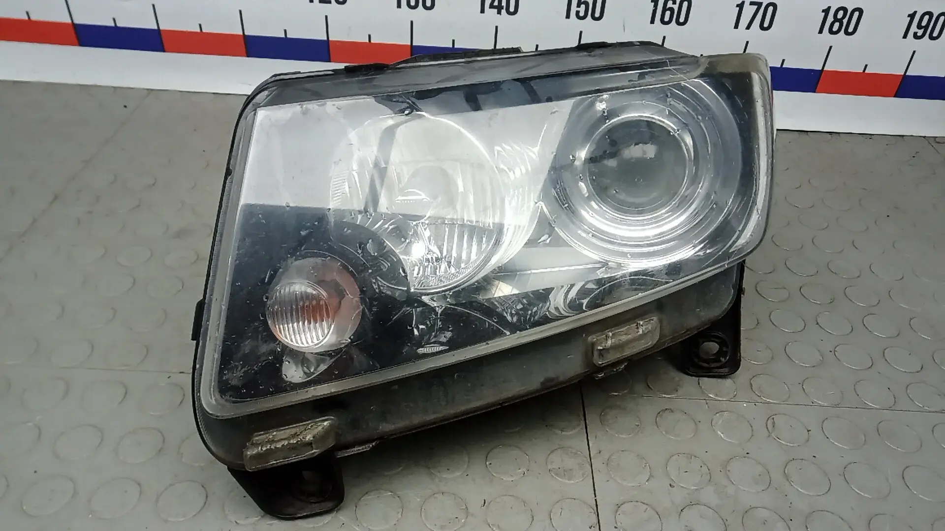 Фары 3BG05MR01