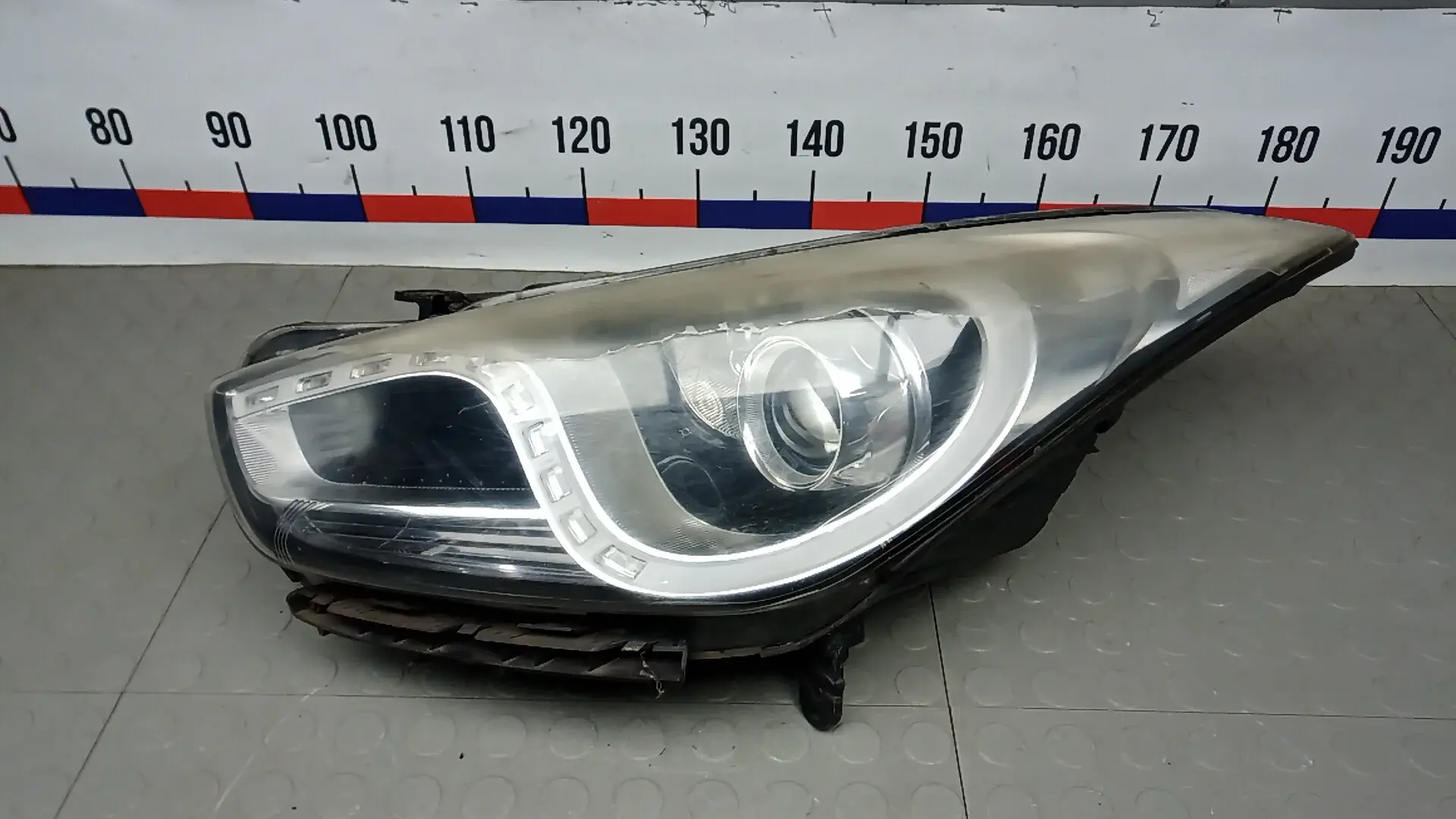 Фары 5BG21MR01