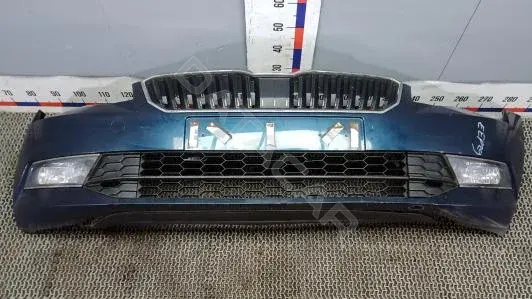 Передний бампер 3V0807218