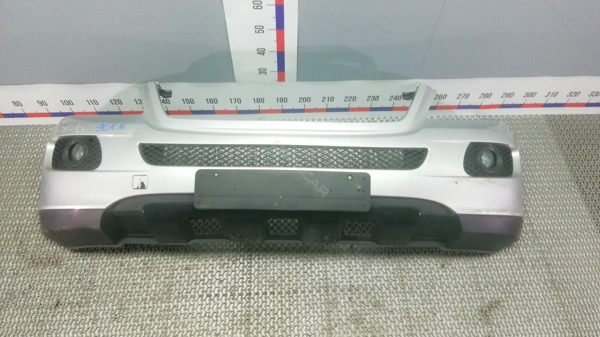 Передний бампер 9OK16G501