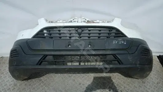 Передний бампер DNK18G501
