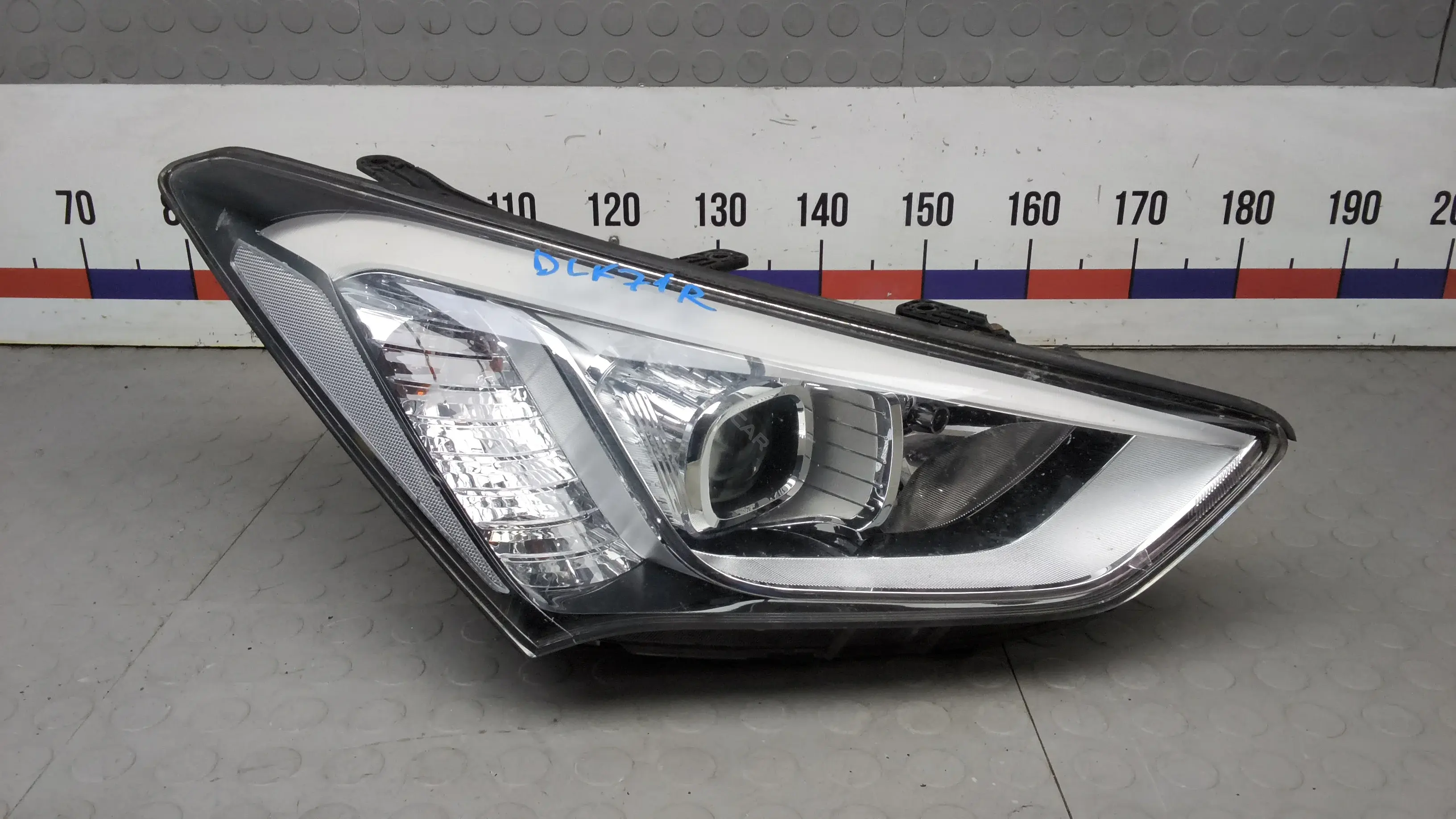 Фары DLK71MU01