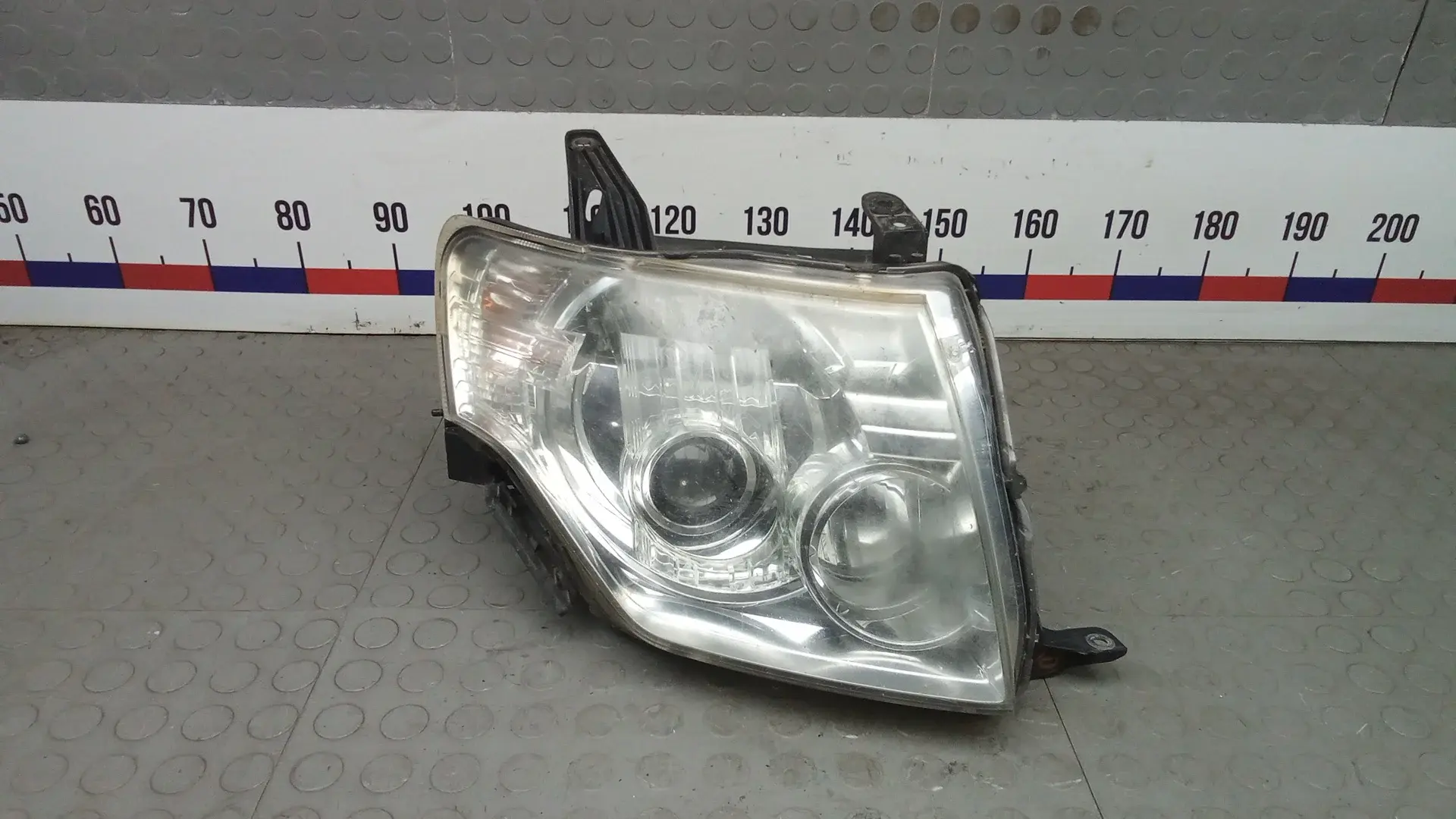 Фары EBM10MR01