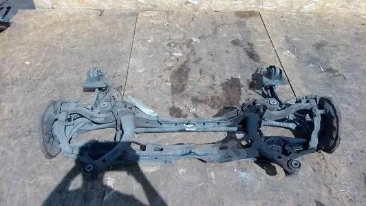 Балка подвески 3Q0505235T