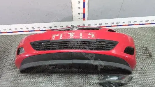 Передний бампер POK13G501