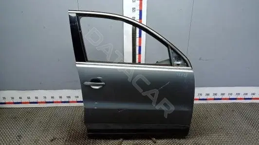 Дверь 5N0831056B