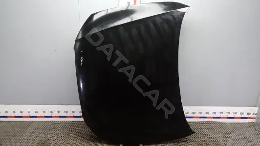 Капот 8T0823029D