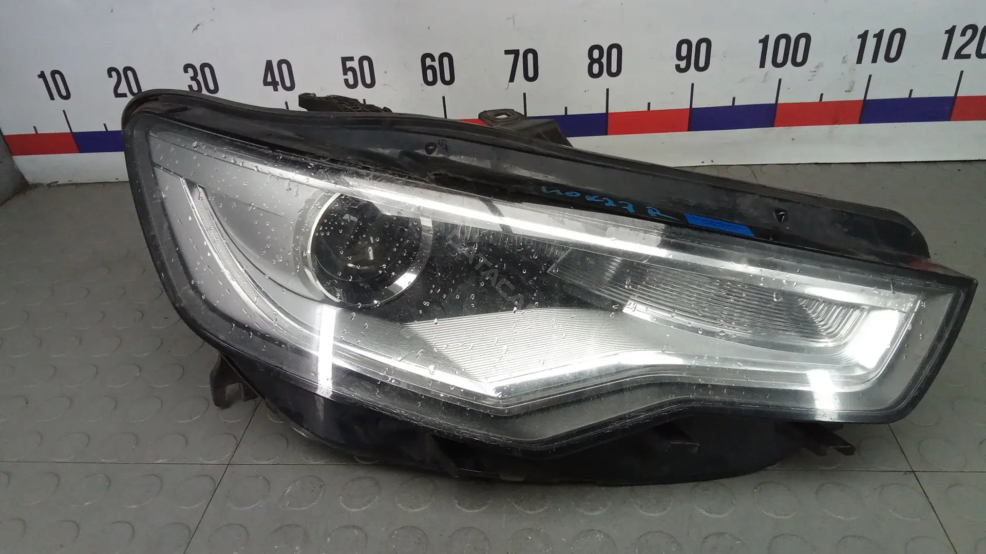 Фары UOK27MU01