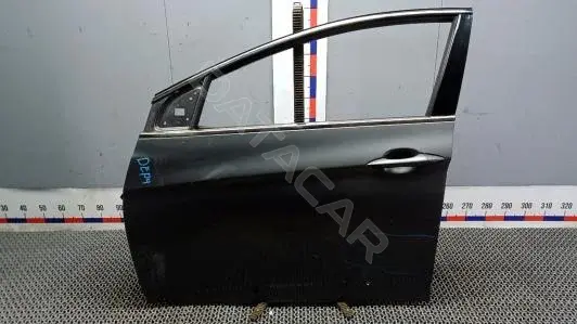 Дверь 760033Z000