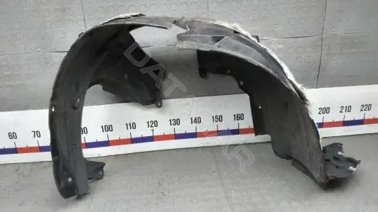 Подкрылок 7BM20ST01