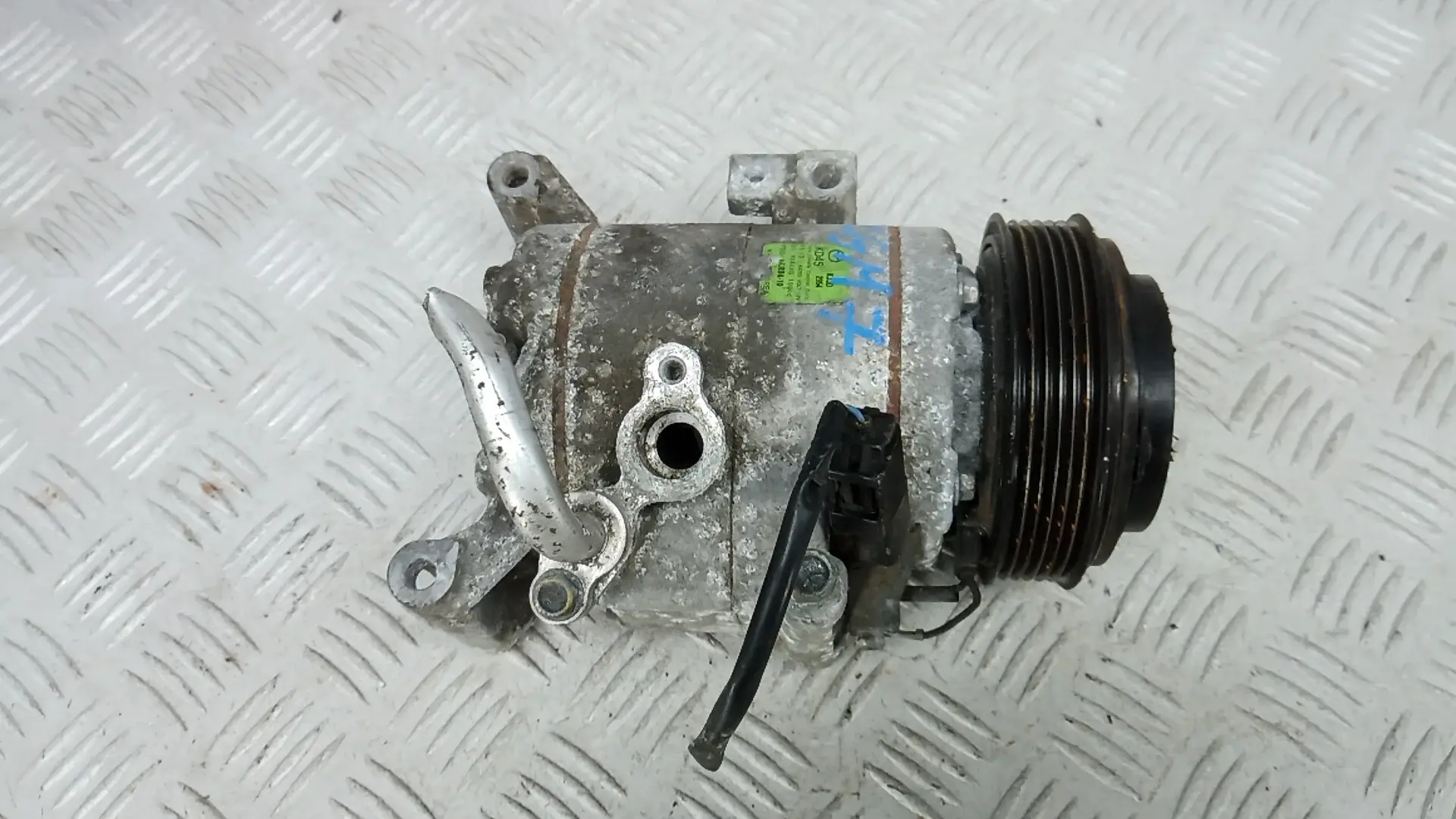 Компрессор кондиционера 7GM07BU01