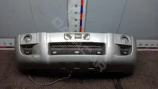 Передний бампер BLK60G501