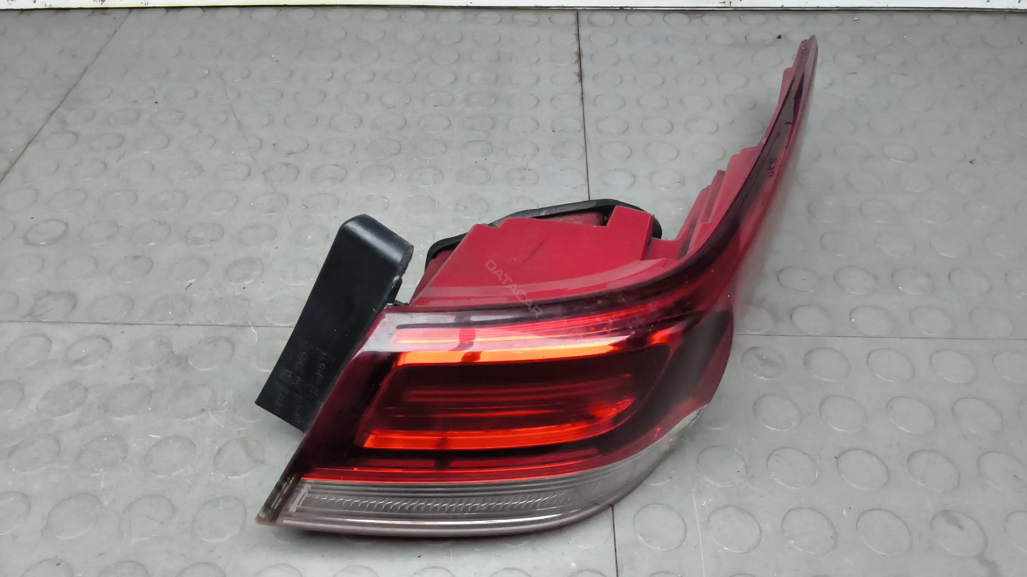 Задние фонари CLK03MY01