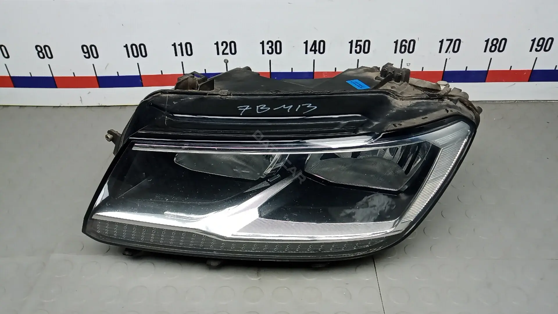 Фары 5NC941005B
