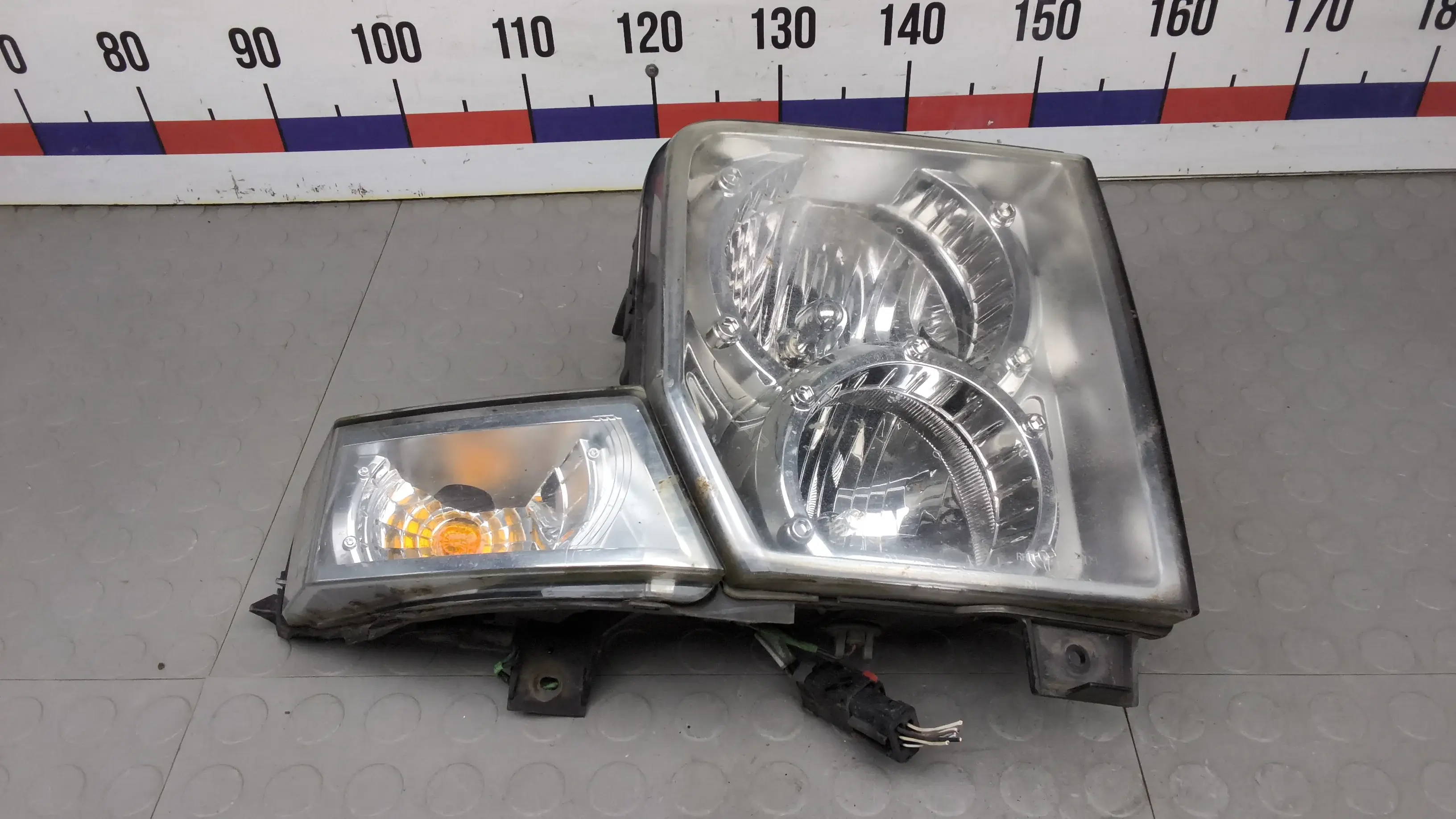 Фары CLK52MU01