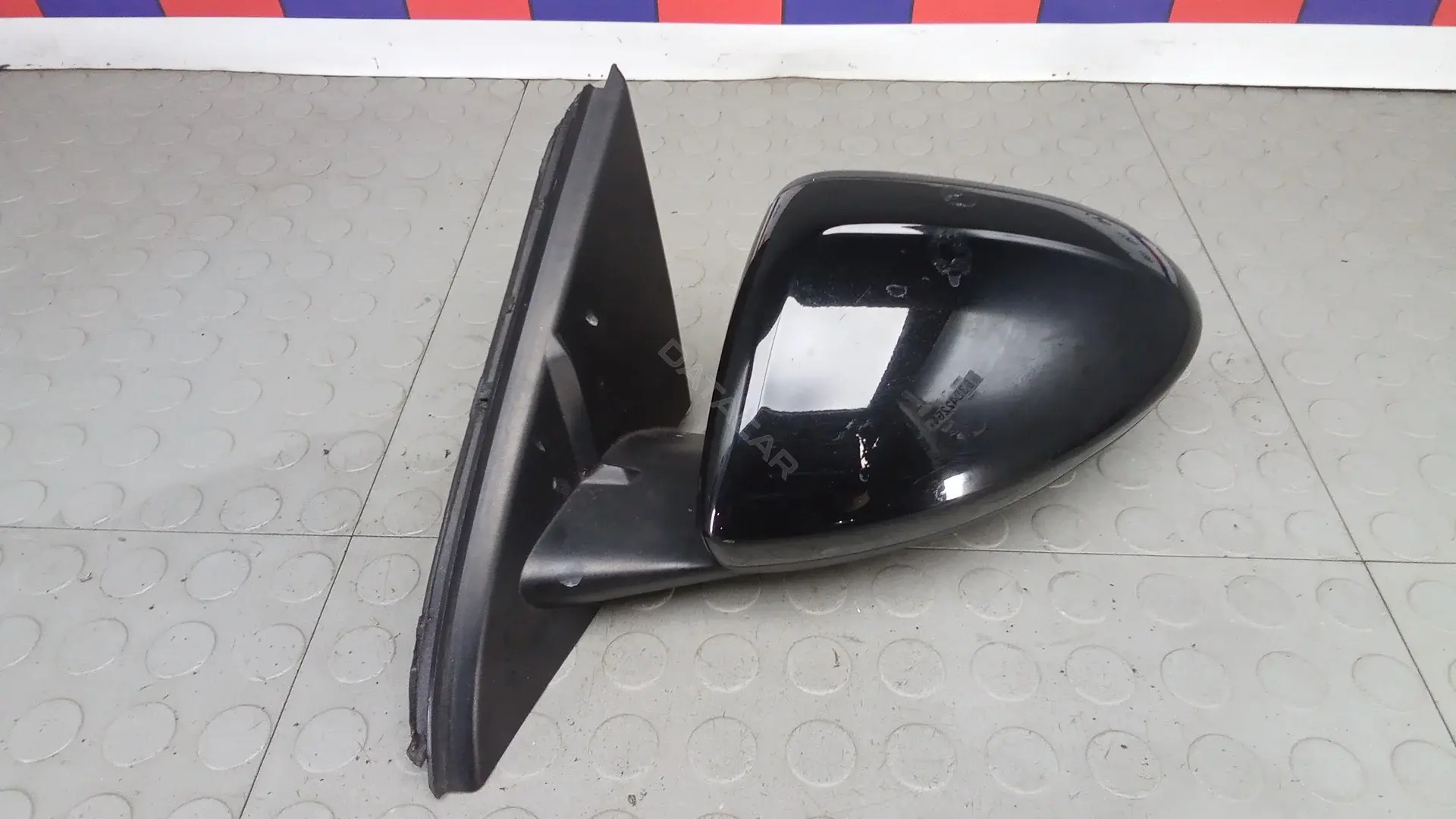 Наружное зеркало 9BM07JL01