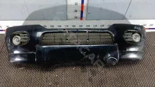 Передний бампер 6400A220