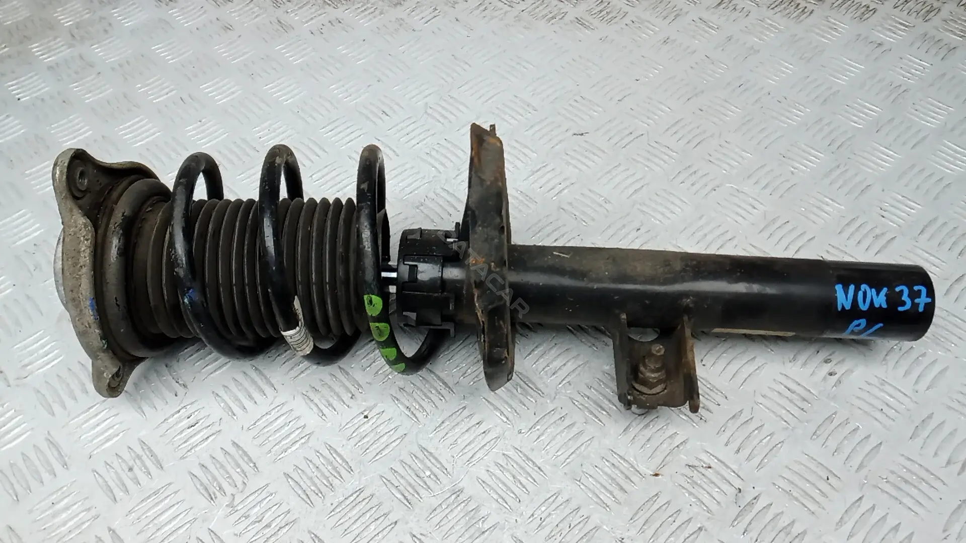 Амортизаторы NOK37K801