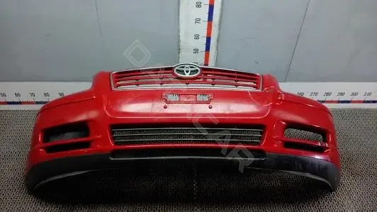 Передний бампер UOK85G501