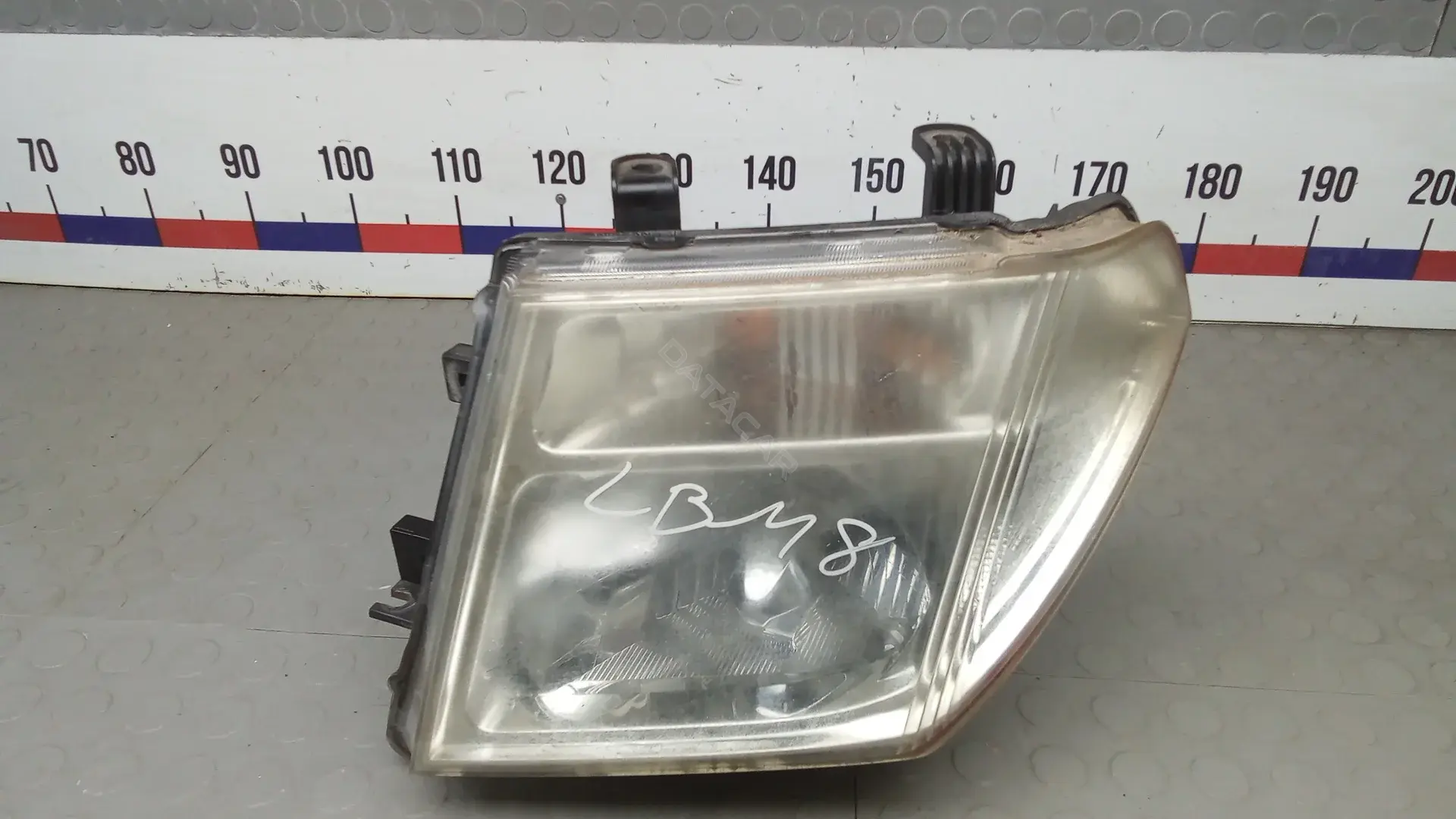 Фары LBM08MR01