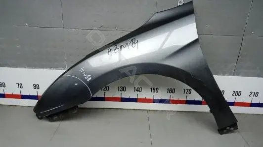 Крыло переднее 663113Z000