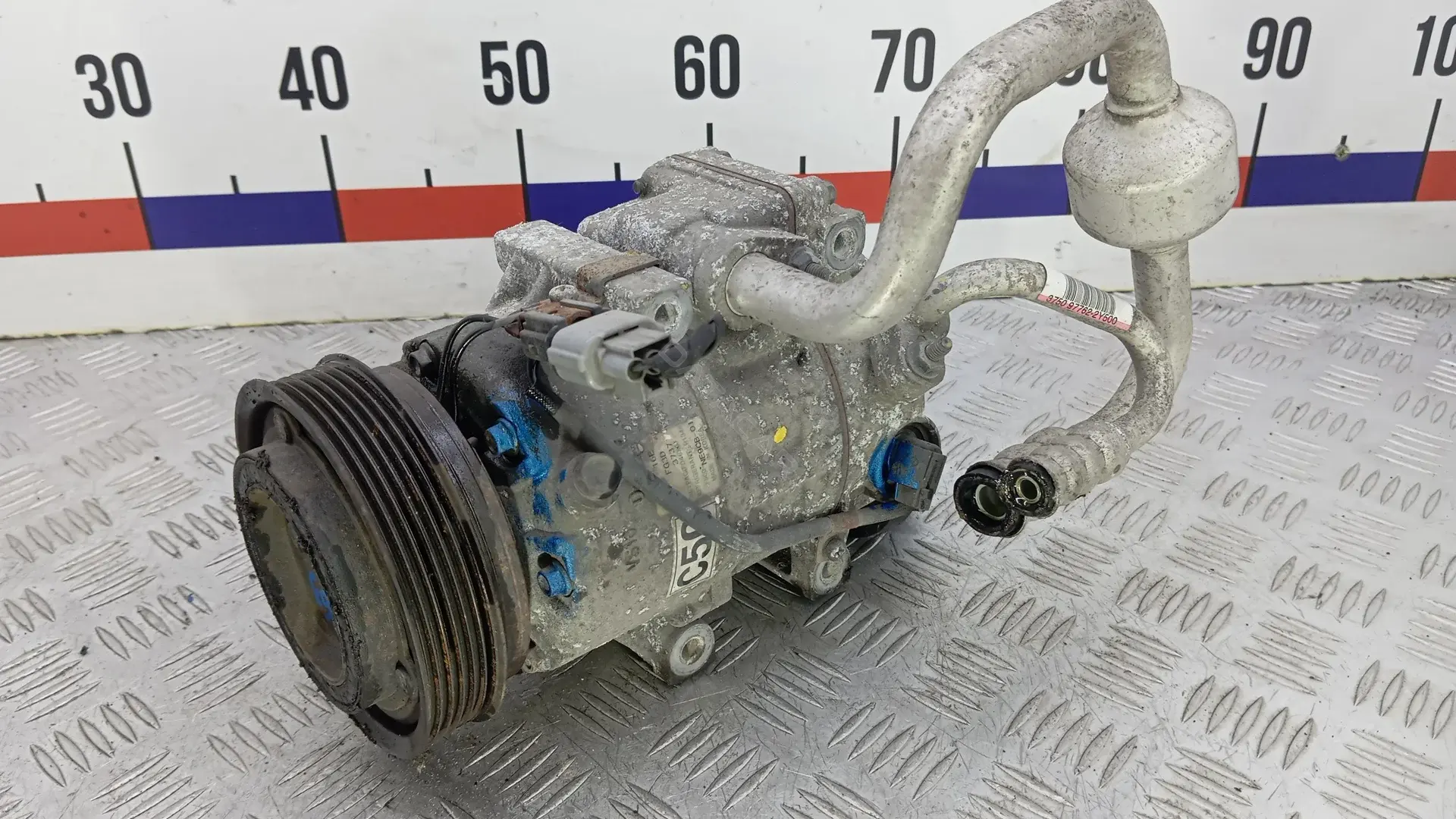 Компрессор кондиционера 977012Y500, NE9CB-01