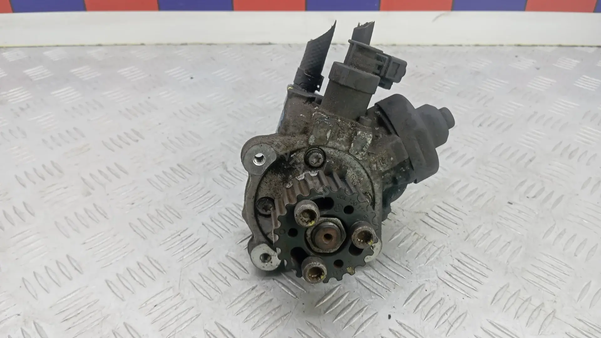 Насос высокого давления 03L130755AB, 0445010533