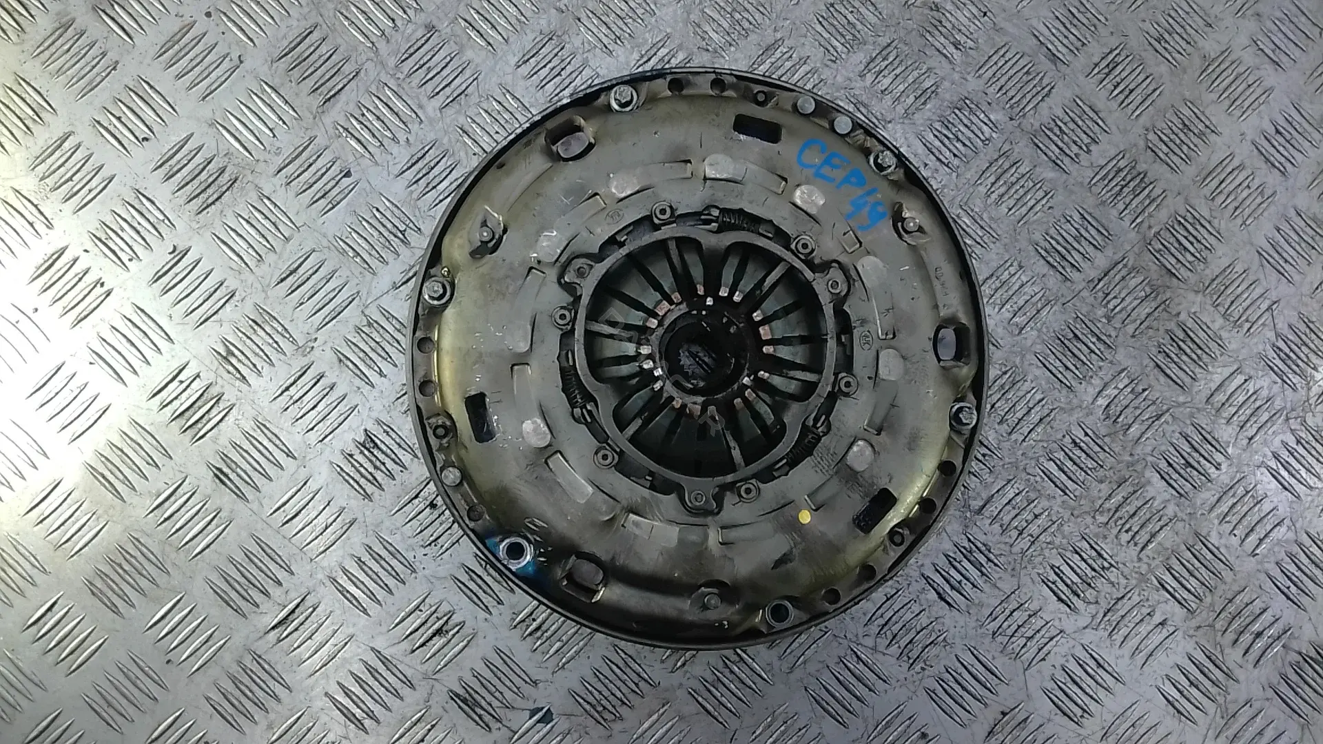 Маховик CEP49A401