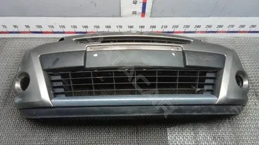 Передний бампер TOK49G501