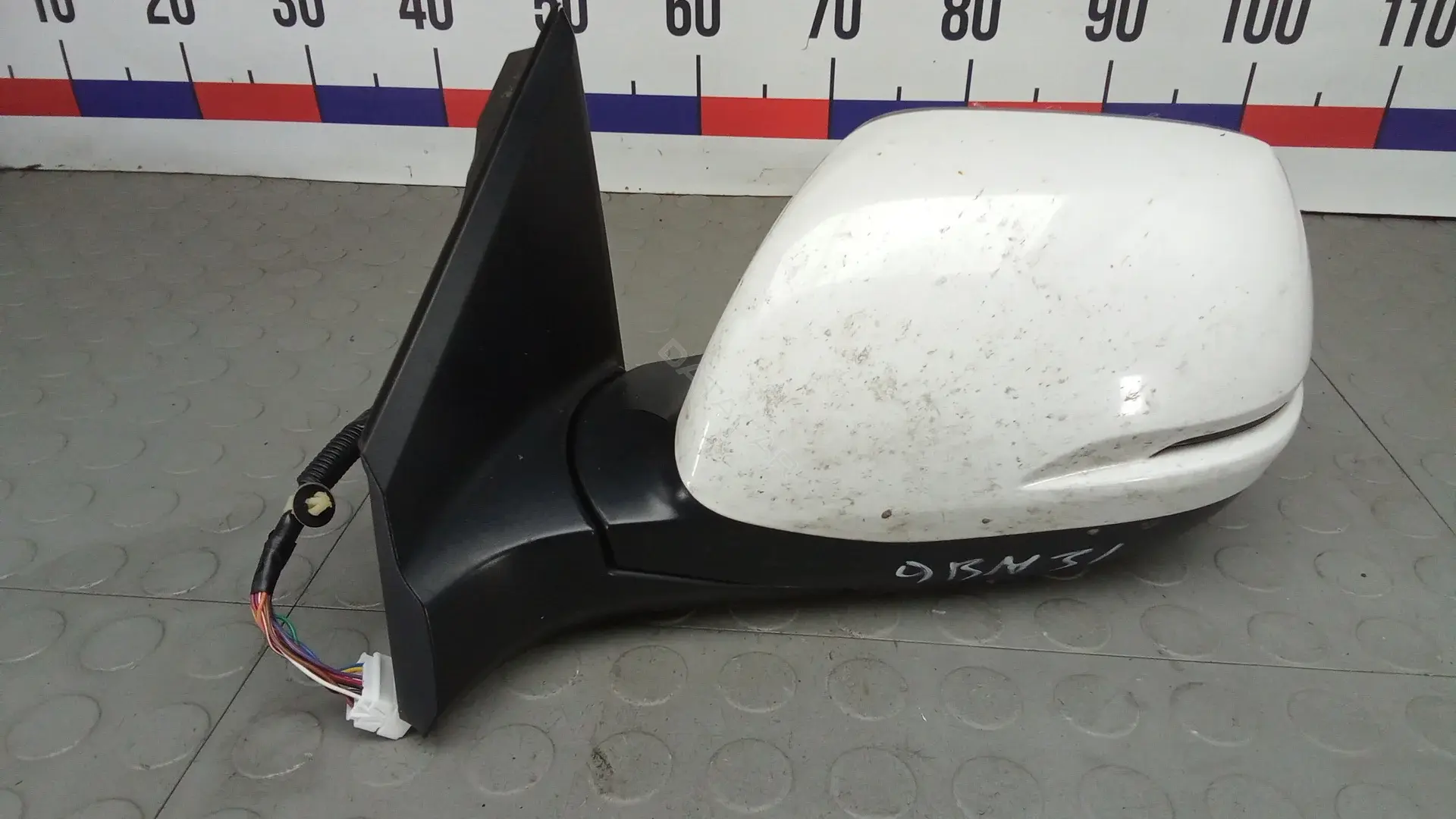 Наружное зеркало 9BM31JL01