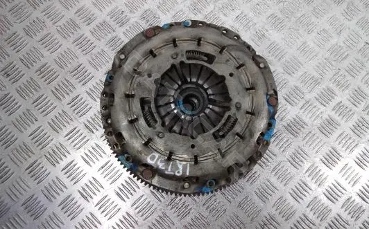 Маховик 1RT30A401