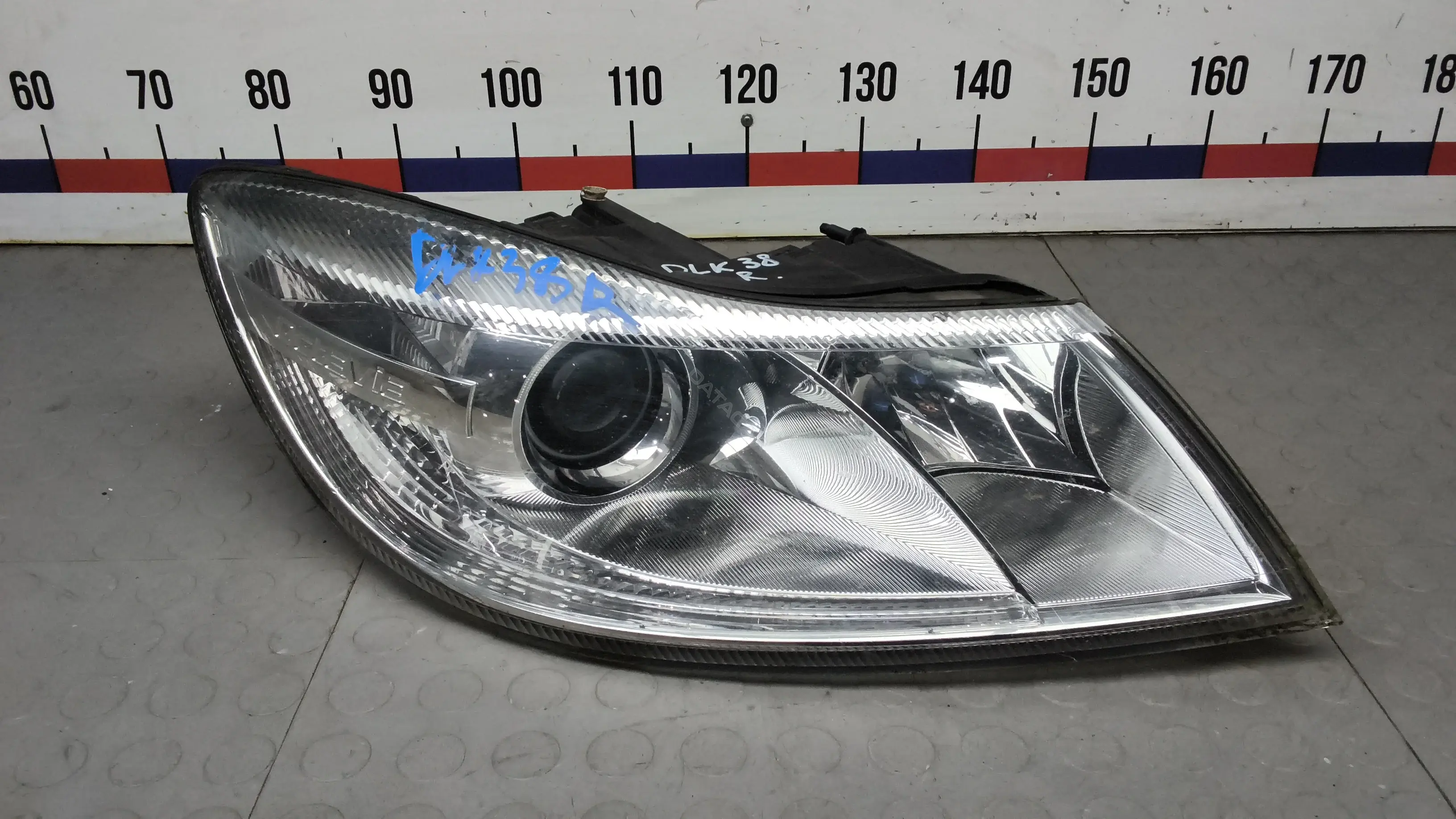 Фары DLK38MU01