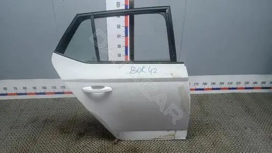 Дверь 6V6833056A