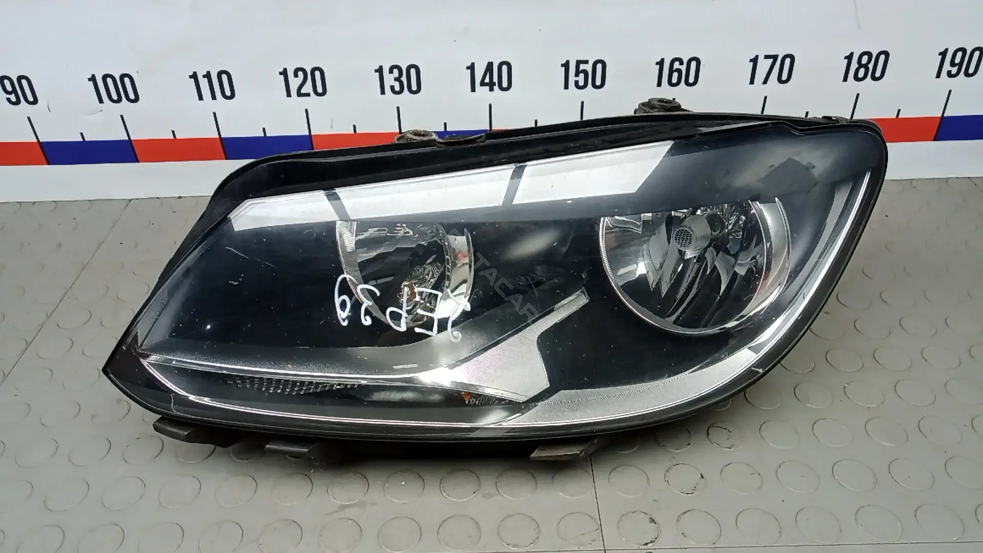 Фары 1T2941005G