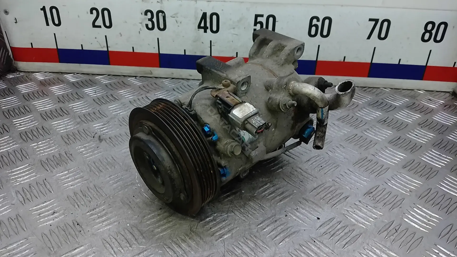 Компрессор кондиционера 977012Y600, DX9EA04