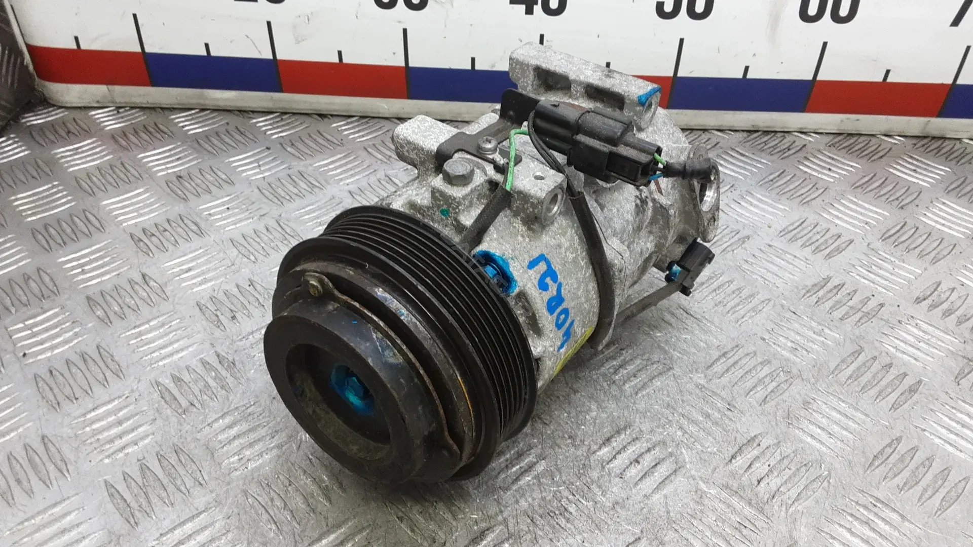 Компрессор кондиционера 4OR21DI01